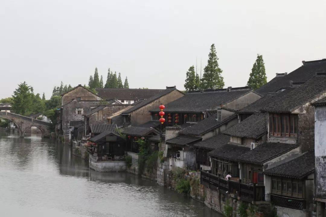 一汽解放:接受中金资管等机构调研